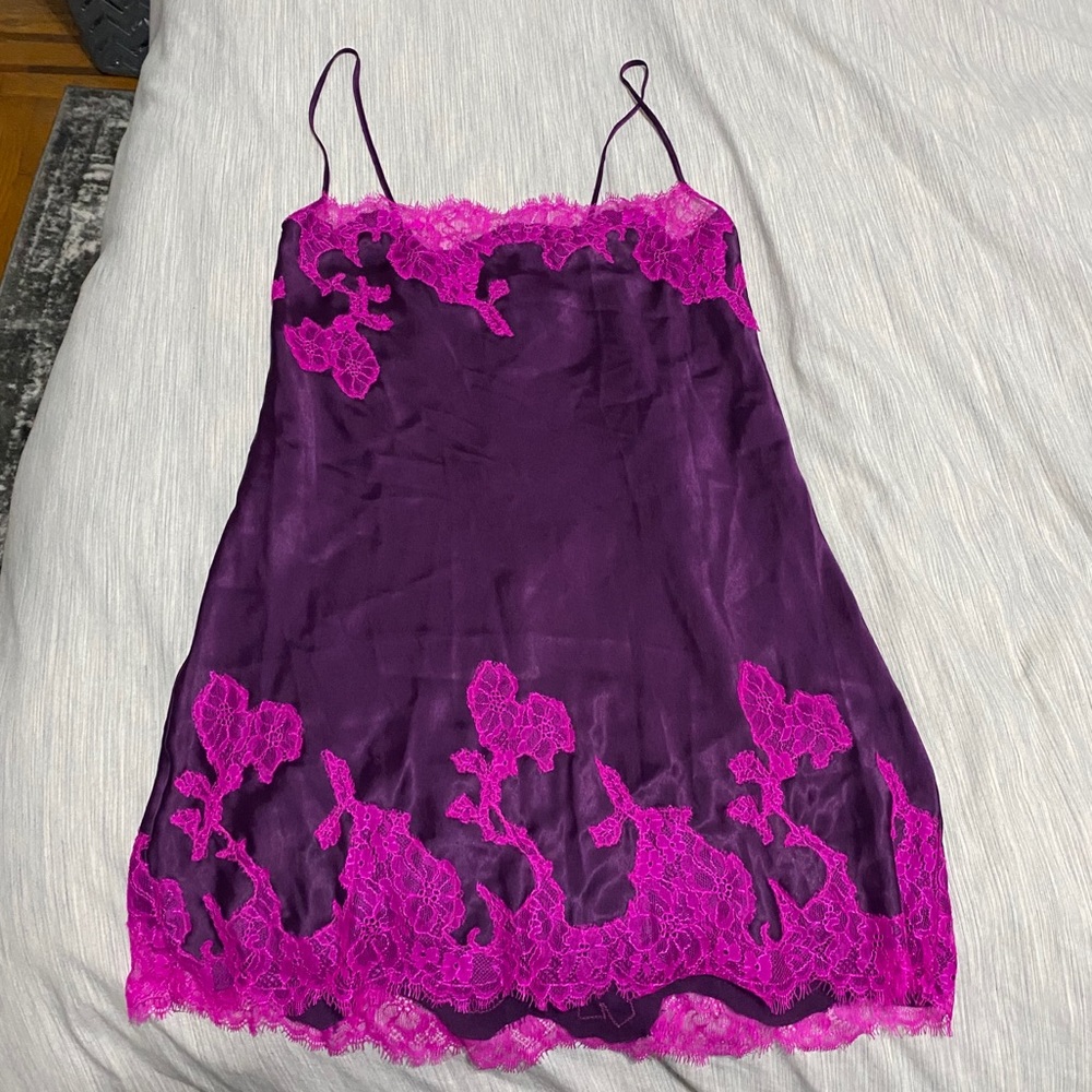 Victoria’s Secrete Silky lace night gown